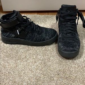 W Nike AF1 Flyknit
